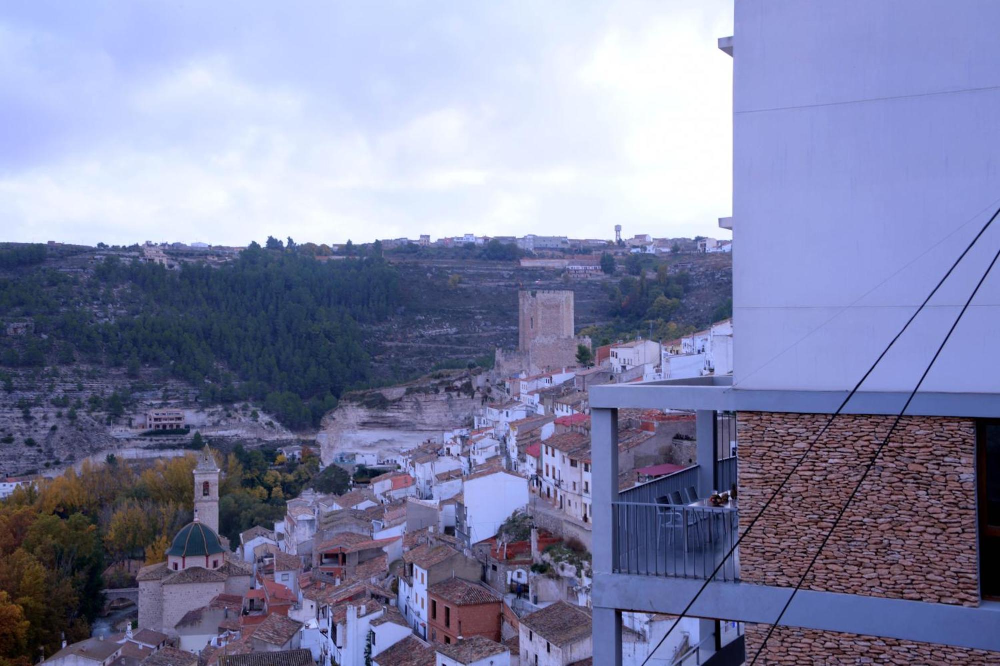 Casas Colgadas Alcala Del Jucar Exteriör bild