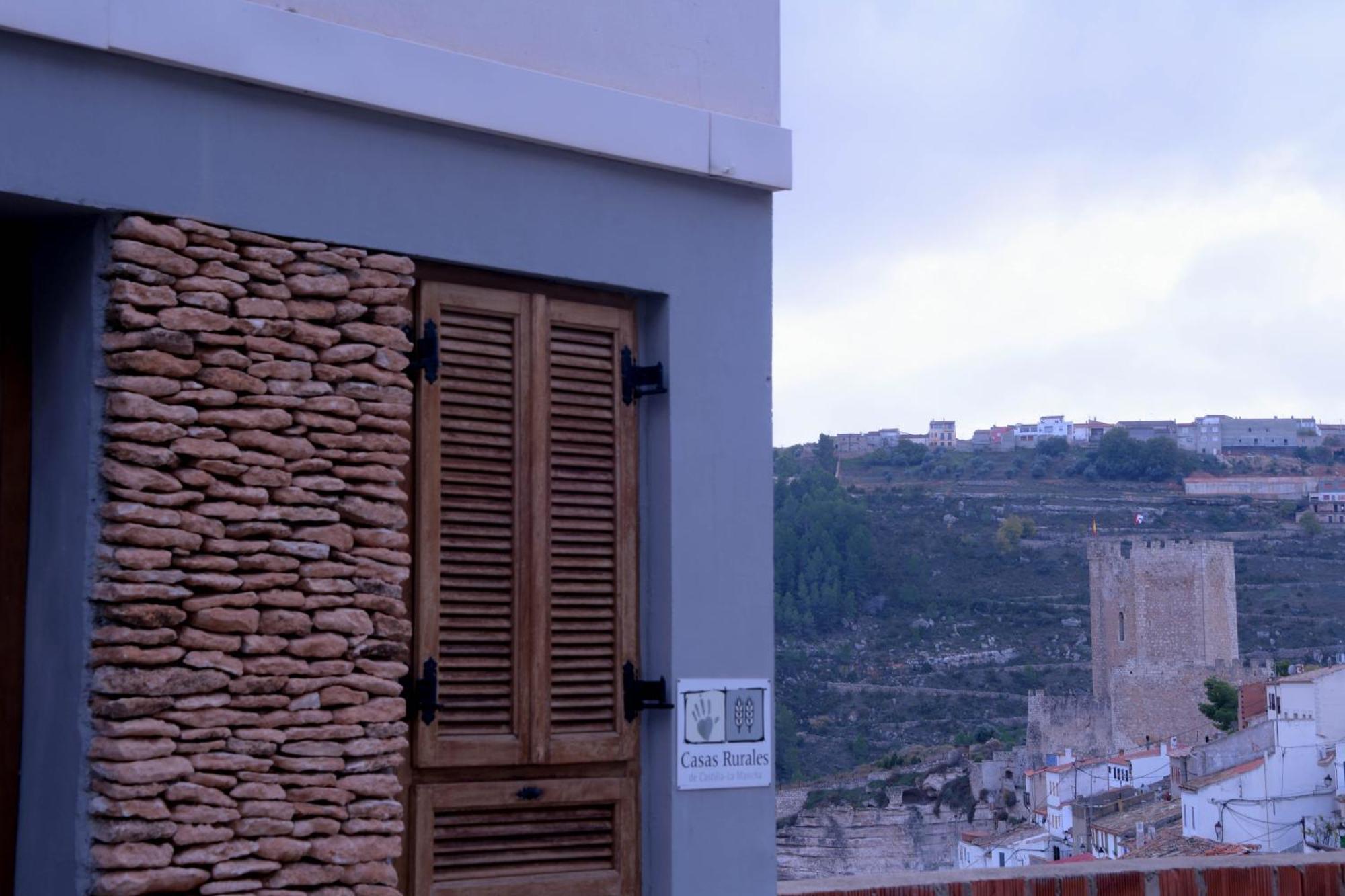 Casas Colgadas Alcala Del Jucar Exteriör bild